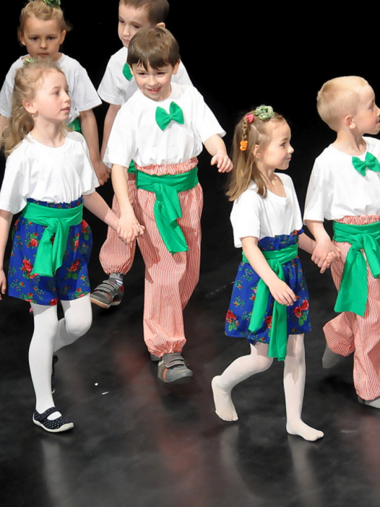 XI Międzyprzeszkolny Festiwal Piosenki Dziecięcej (FOTO, VIDEO)