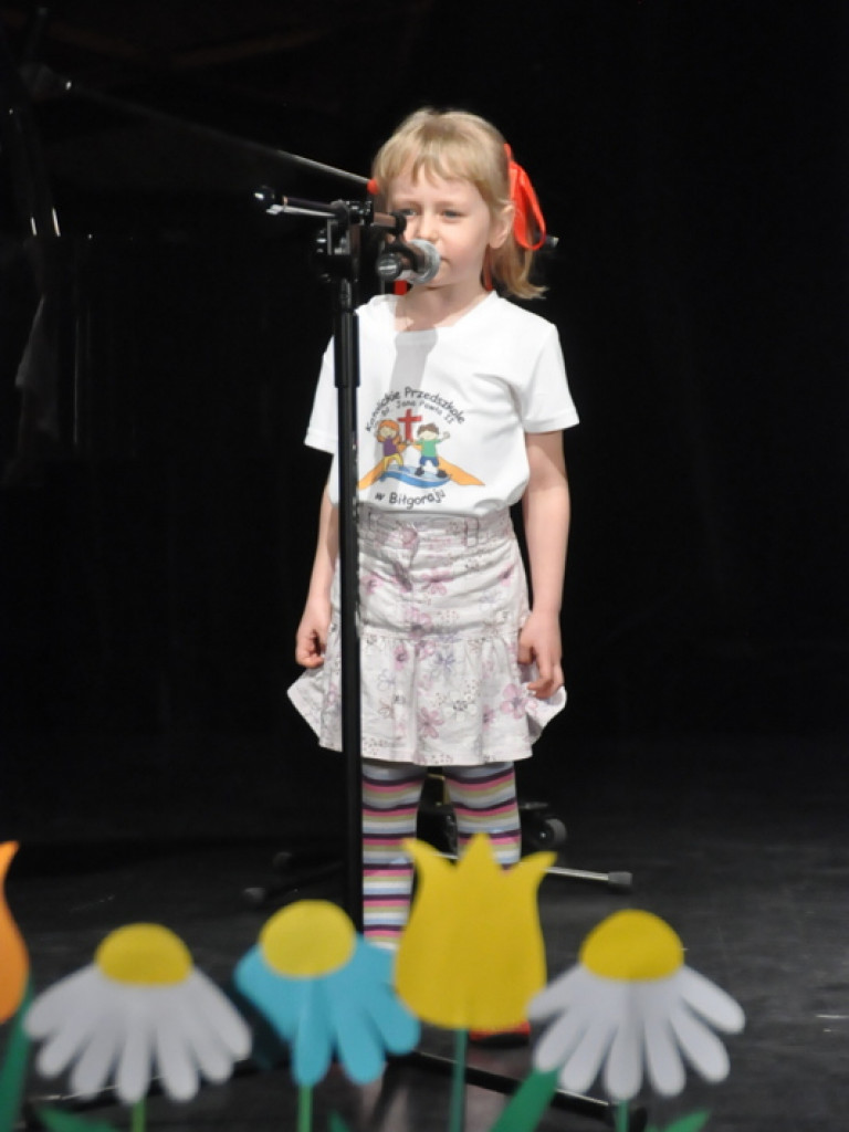 XI Międzyprzeszkolny Festiwal Piosenki Dziecięcej (FOTO, VIDEO)