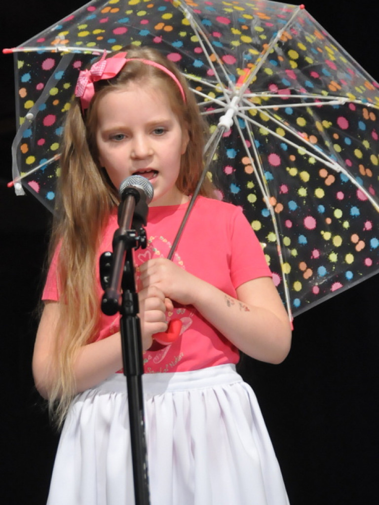 XI Międzyprzeszkolny Festiwal Piosenki Dziecięcej (FOTO, VIDEO)