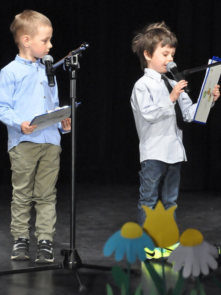 XI Międzyprzeszkolny Festiwal Piosenki Dziecięcej (FOTO, VIDEO)