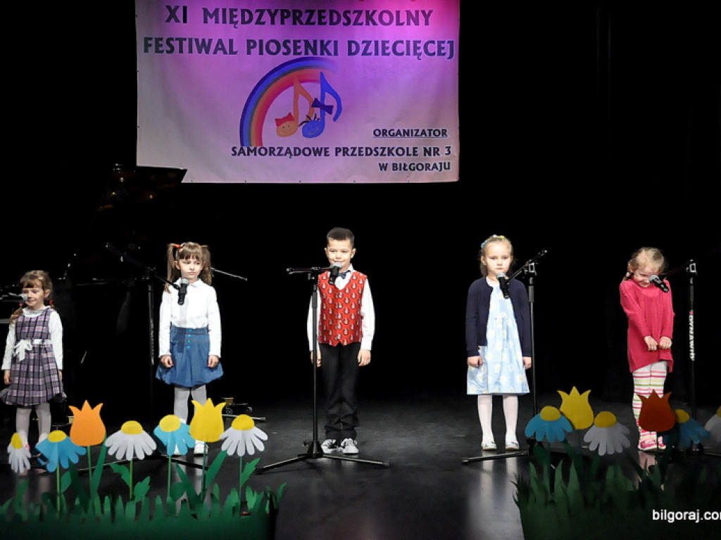 XI Międzyprzeszkolny Festiwal Piosenki Dziecięcej (FOTO, VIDEO)