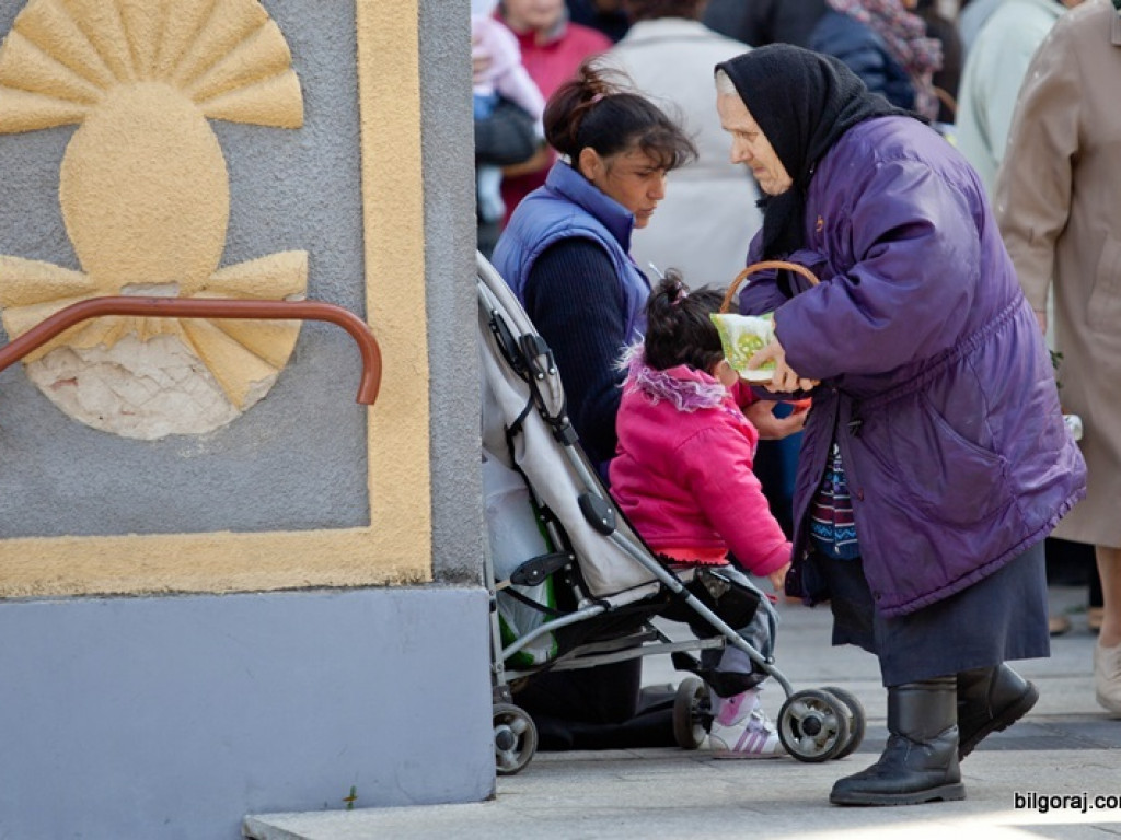 Poświęcenie pokarmów na stół wielkanocny (FOTO)
