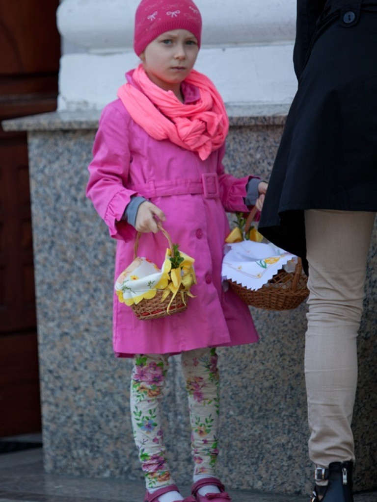 Poświęcenie pokarmów na stół wielkanocny (FOTO)