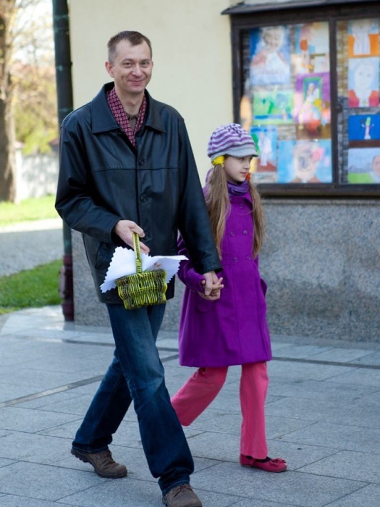 Poświęcenie pokarmów na stół wielkanocny (FOTO)