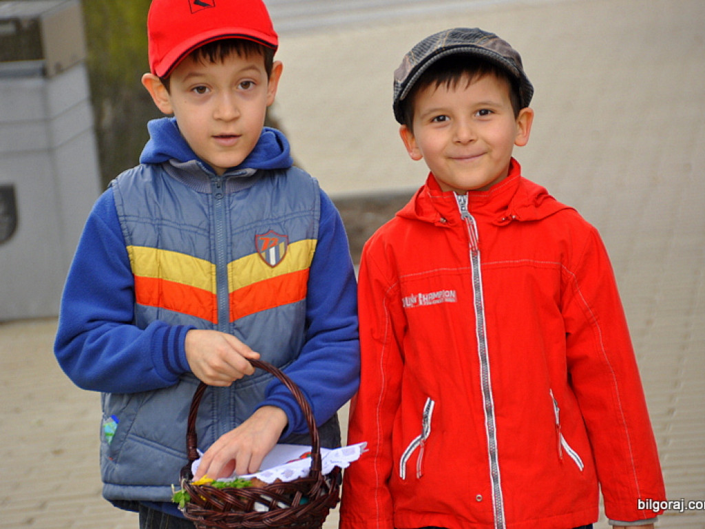 Poświęcenie pokarmów na stół wielkanocny (FOTO)
