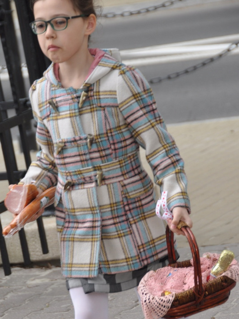 Poświęcenie pokarmów na stół wielkanocny (FOTO)