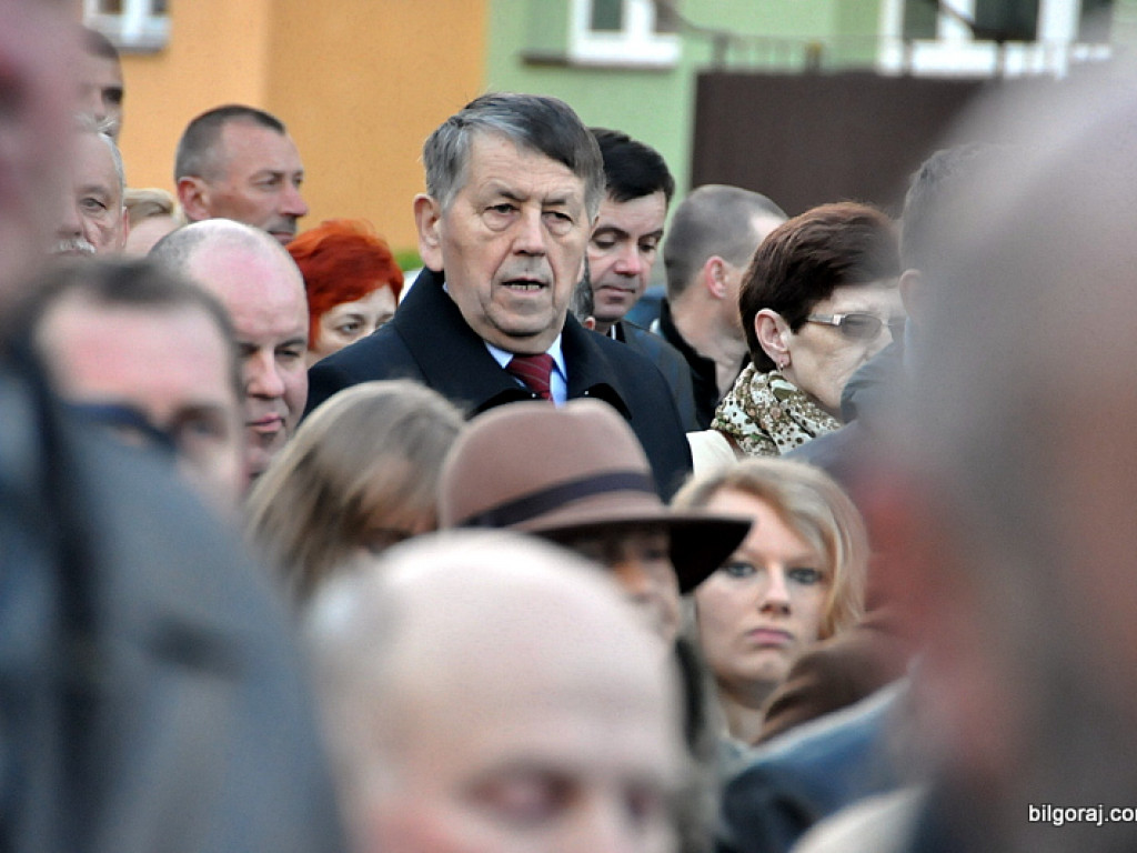 BIŁGORAJ: Tłumy na procesjach rezurekcyjnych świętowały Zmartwychwstanie Pańskie