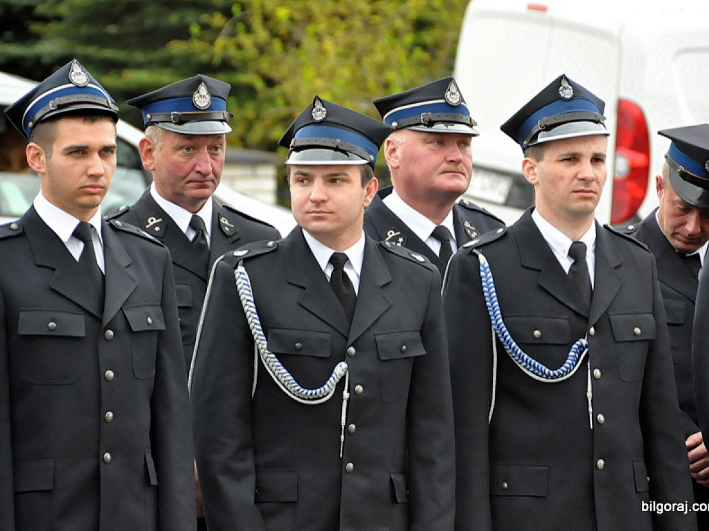Strażacy ochotnicy świętują. W Tereszpolu poświęcono i przekazano nowy samochód (FOTO)