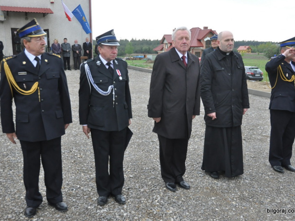 Strażacy ochotnicy świętują. W Tereszpolu poświęcono i przekazano nowy samochód (FOTO)