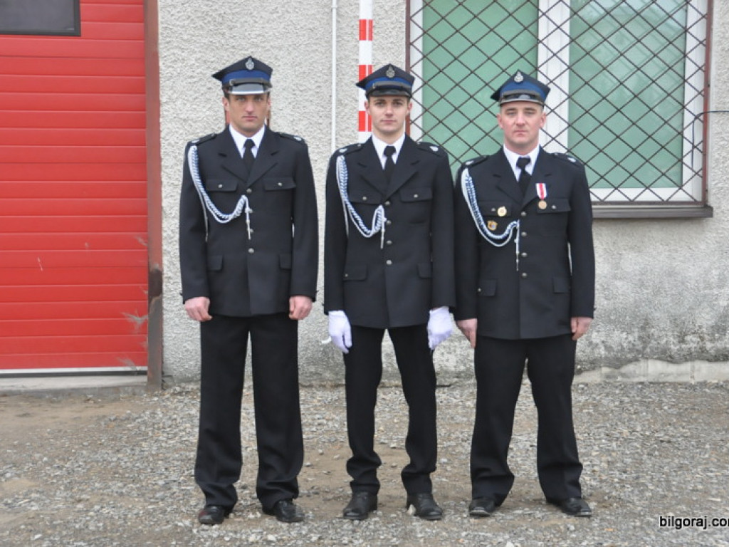 Strażacy ochotnicy świętują. W Tereszpolu poświęcono i przekazano nowy samochód (FOTO)