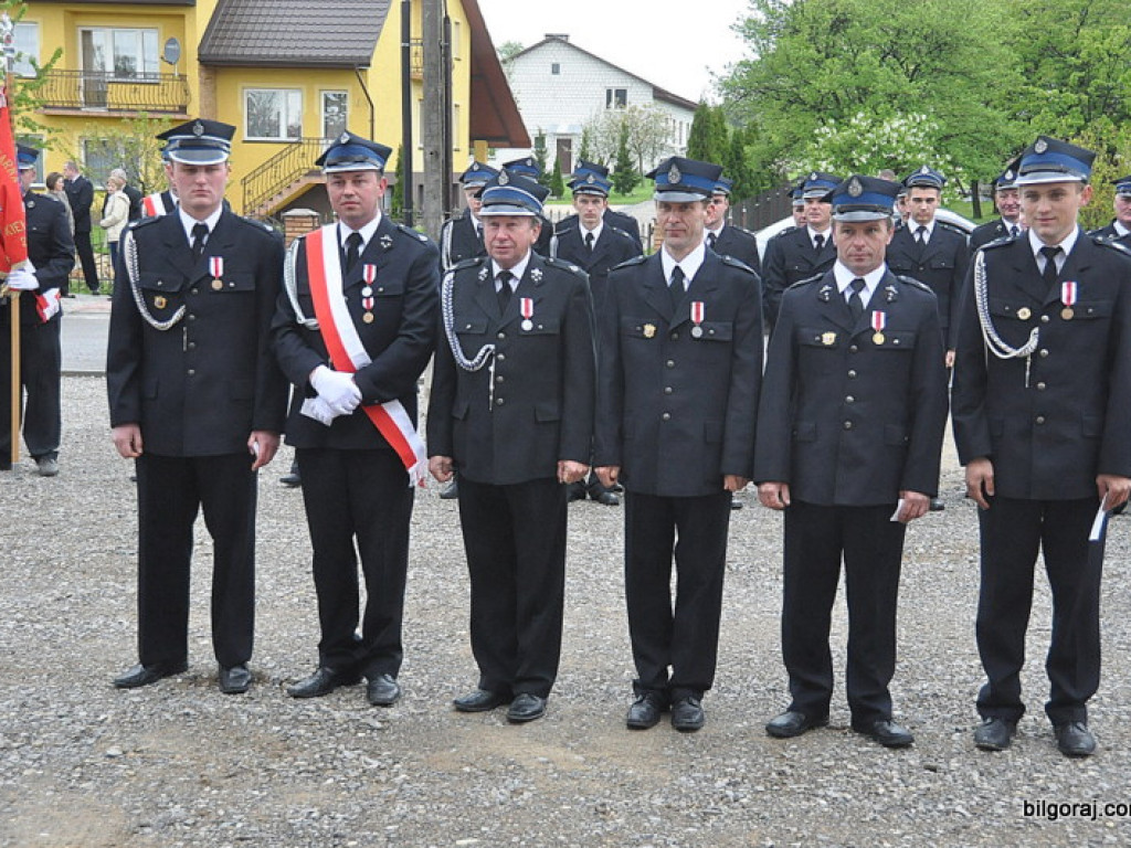Strażacy ochotnicy świętują. W Tereszpolu poświęcono i przekazano nowy samochód (FOTO)