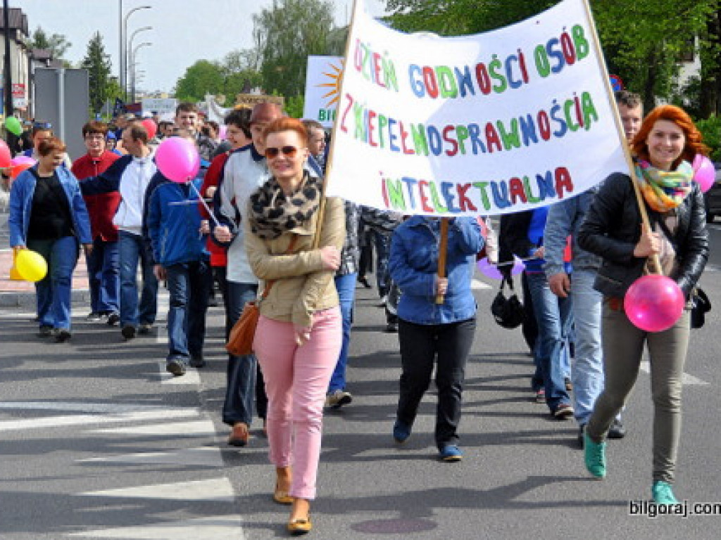 BIŁGORAJ: Po raz ósmy obchodzono Dzień Godności Osób Niepełnosprawnych (FOTO)