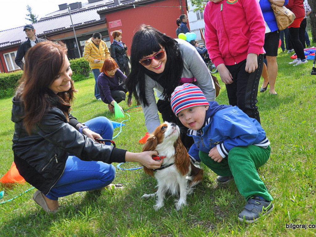 BIŁGORAJ: Po raz ósmy obchodzono Dzień Godności Osób Niepełnosprawnych (FOTO)