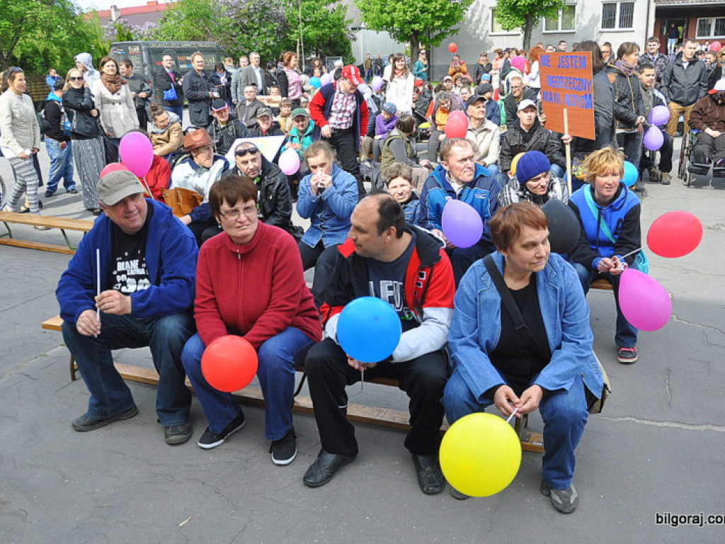 BIŁGORAJ: Po raz ósmy obchodzono Dzień Godności Osób Niepełnosprawnych (FOTO)