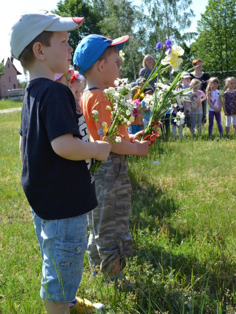 Bezpieczna droga do szkoły w Tereszpolu (FOTO)