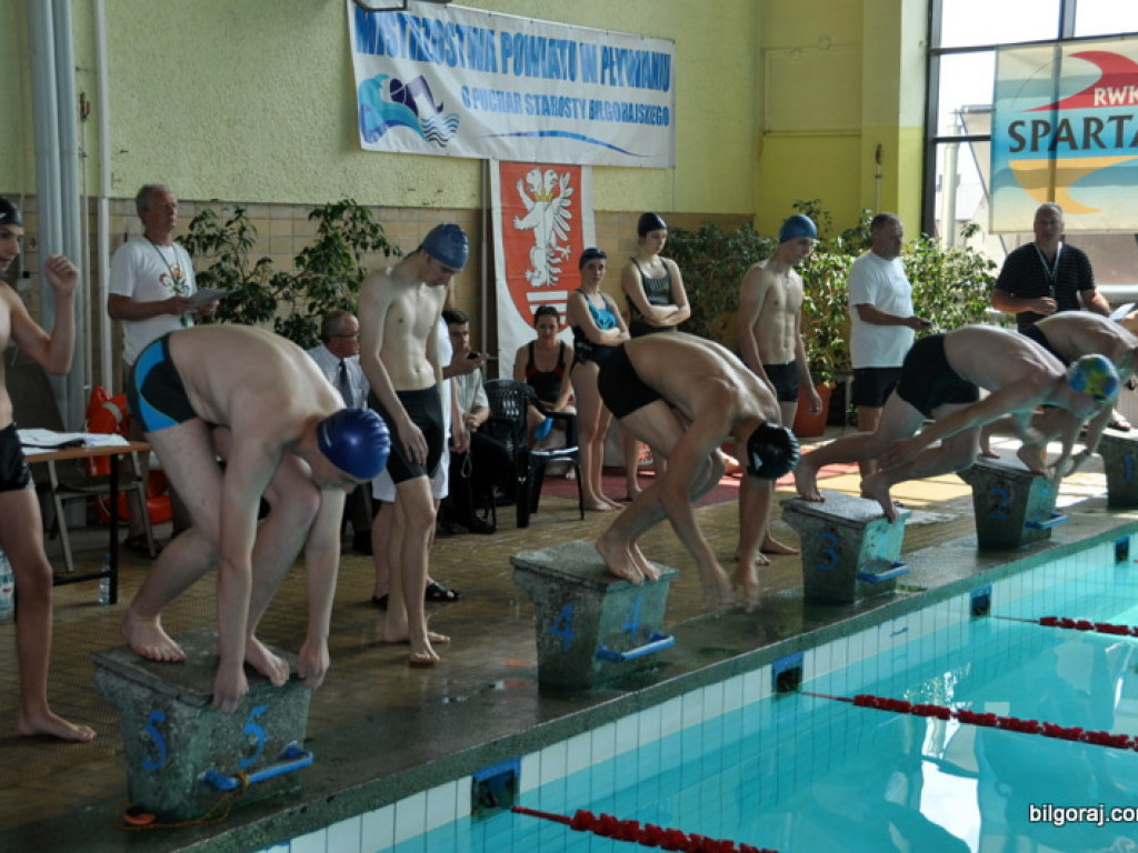 II Mistrzostwa Powiatu w Pływaniu o Puchar Starosty Biłgorajskiego (WYNIKI, FOTO)