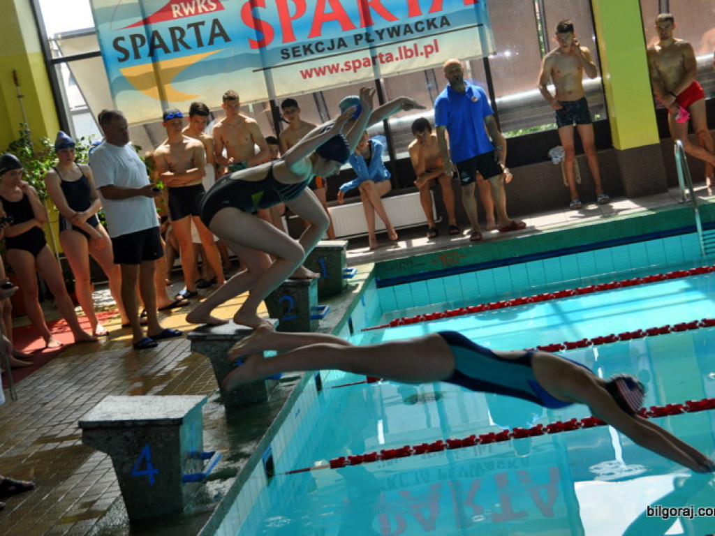 II Mistrzostwa Powiatu w Pływaniu o Puchar Starosty Biłgorajskiego (WYNIKI, FOTO)
