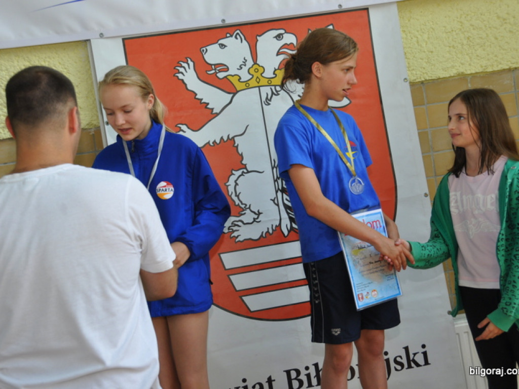 II Mistrzostwa Powiatu w Pływaniu o Puchar Starosty Biłgorajskiego (WYNIKI, FOTO)