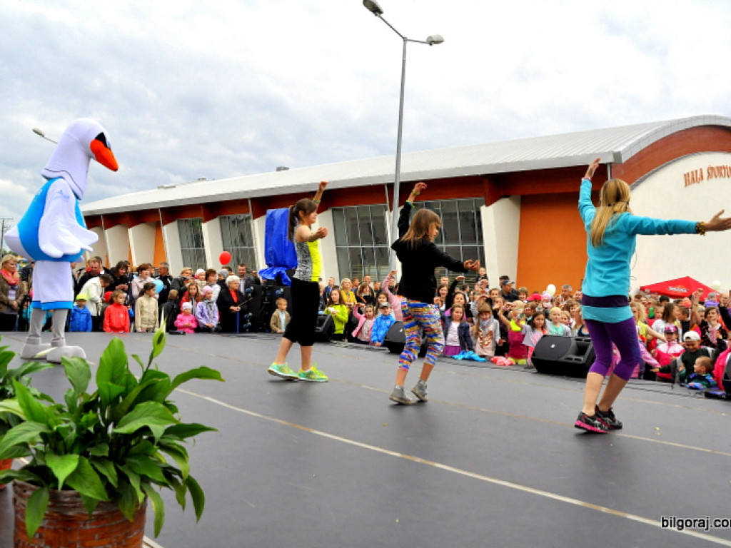 Piknik sportowo - rekreacyjny z okazji Dnia Dziecka (FOTO)