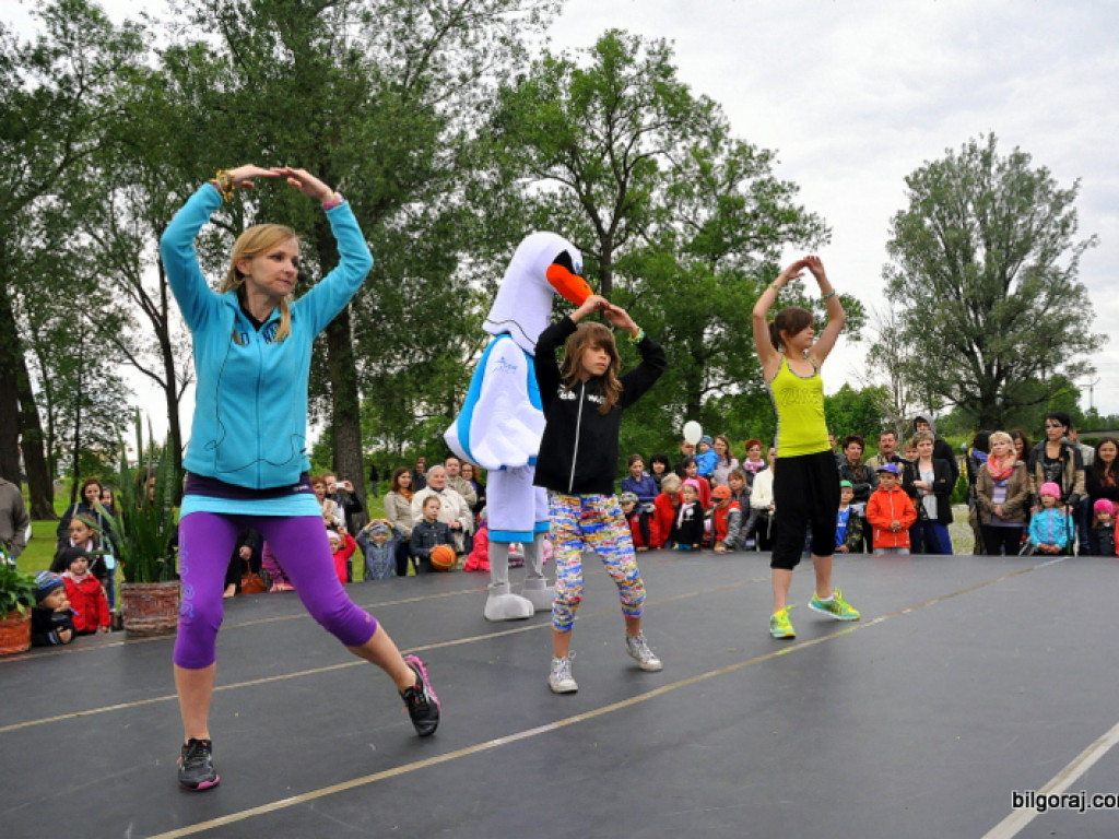 Piknik sportowo - rekreacyjny z okazji Dnia Dziecka (FOTO)