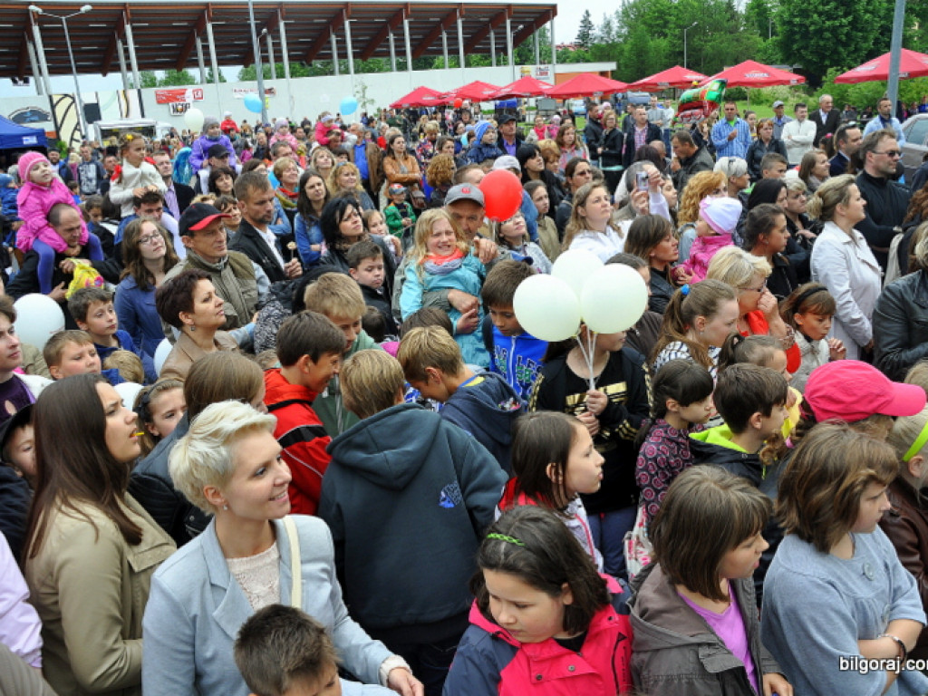 Piknik sportowo - rekreacyjny z okazji Dnia Dziecka (FOTO)