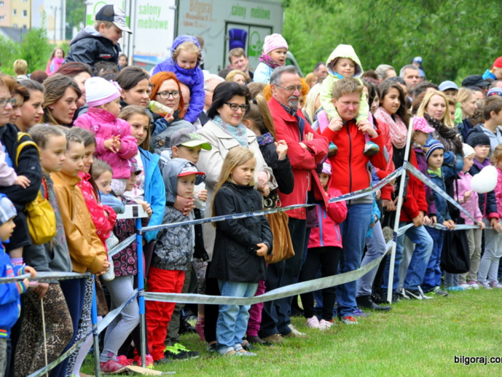 Piknik sportowo - rekreacyjny z okazji Dnia Dziecka (FOTO)