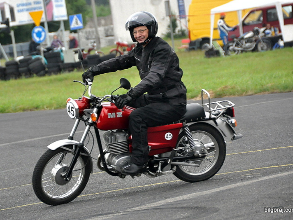 Wyścigi motocykli zabytkowych (FOTO, VIDEO)