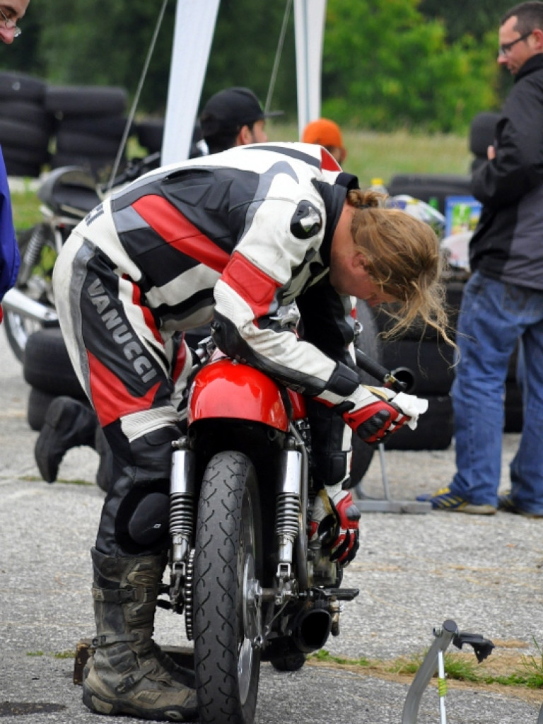 Wyścigi motocykli zabytkowych (FOTO, VIDEO)