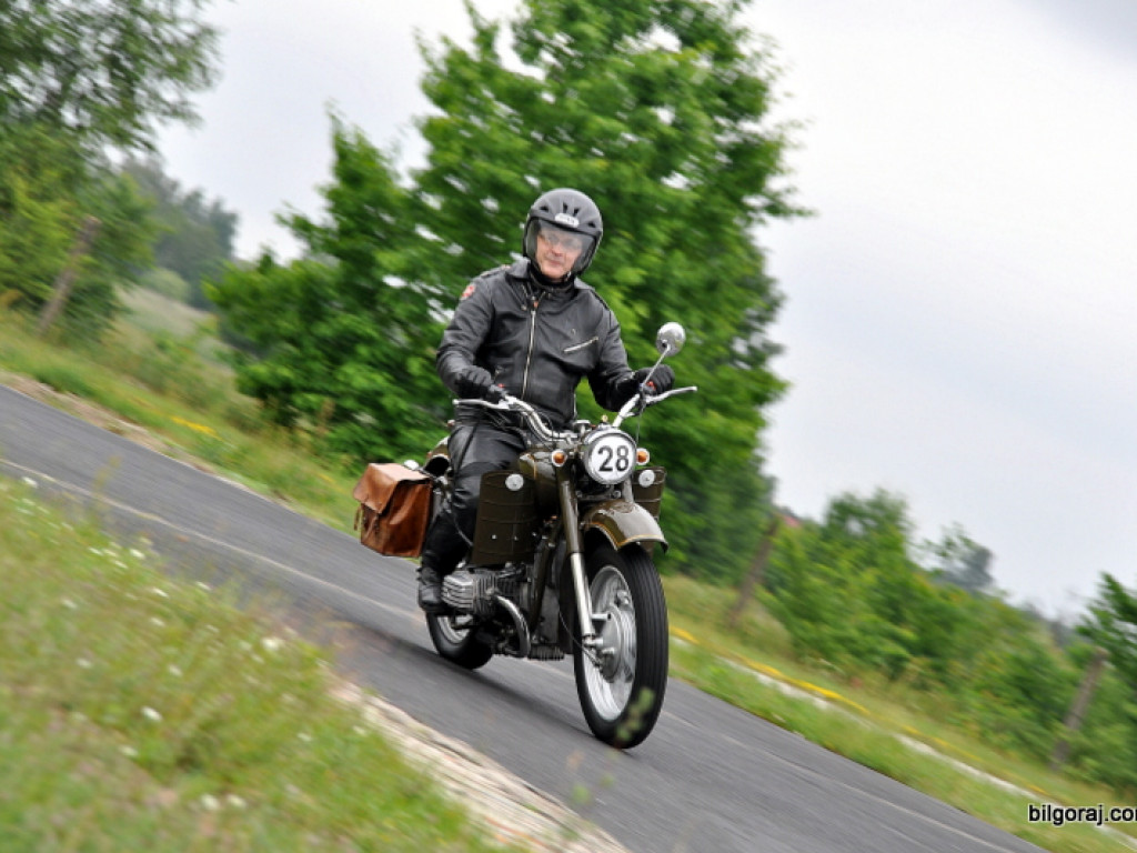 Wyścigi motocykli zabytkowych (FOTO, VIDEO)