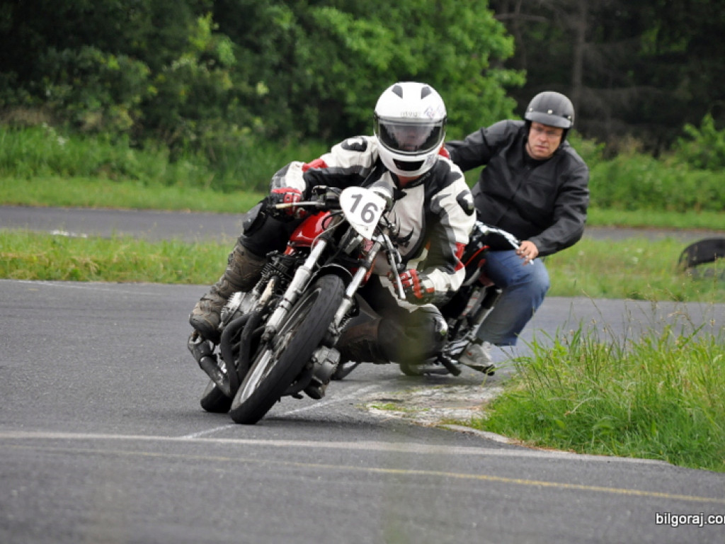 Wyścigi motocykli zabytkowych (FOTO, VIDEO)