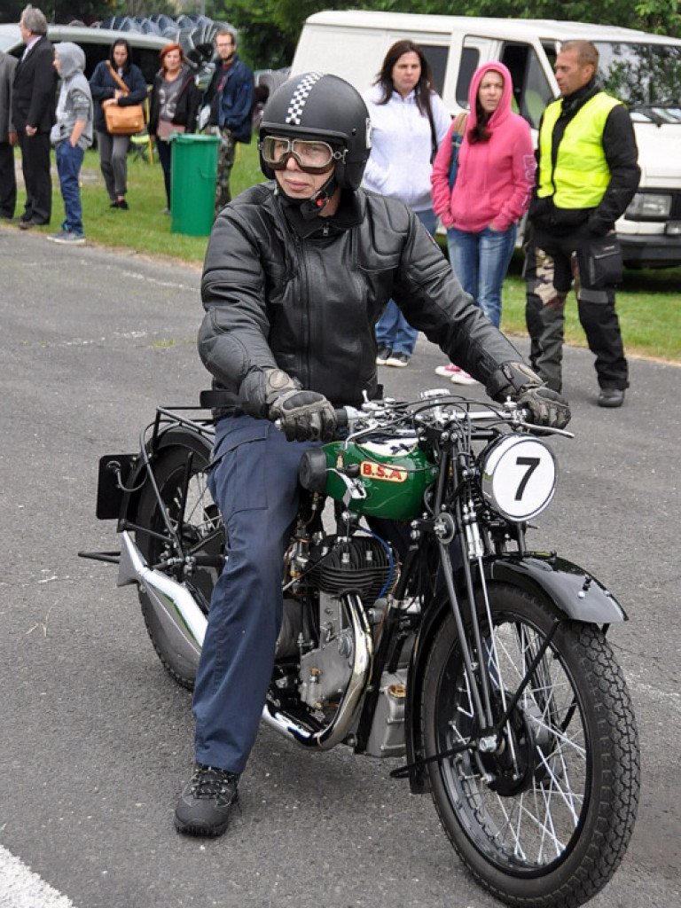Wyścigi motocykli zabytkowych (FOTO, VIDEO)