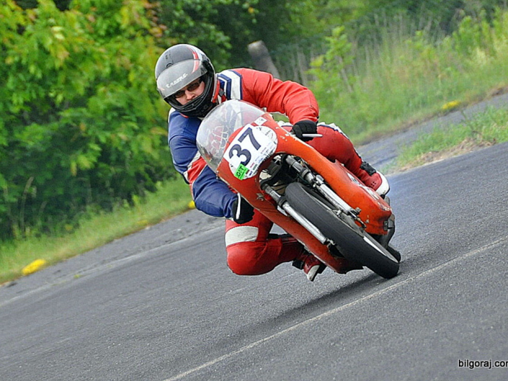 Wyścigi motocykli zabytkowych (FOTO, VIDEO)