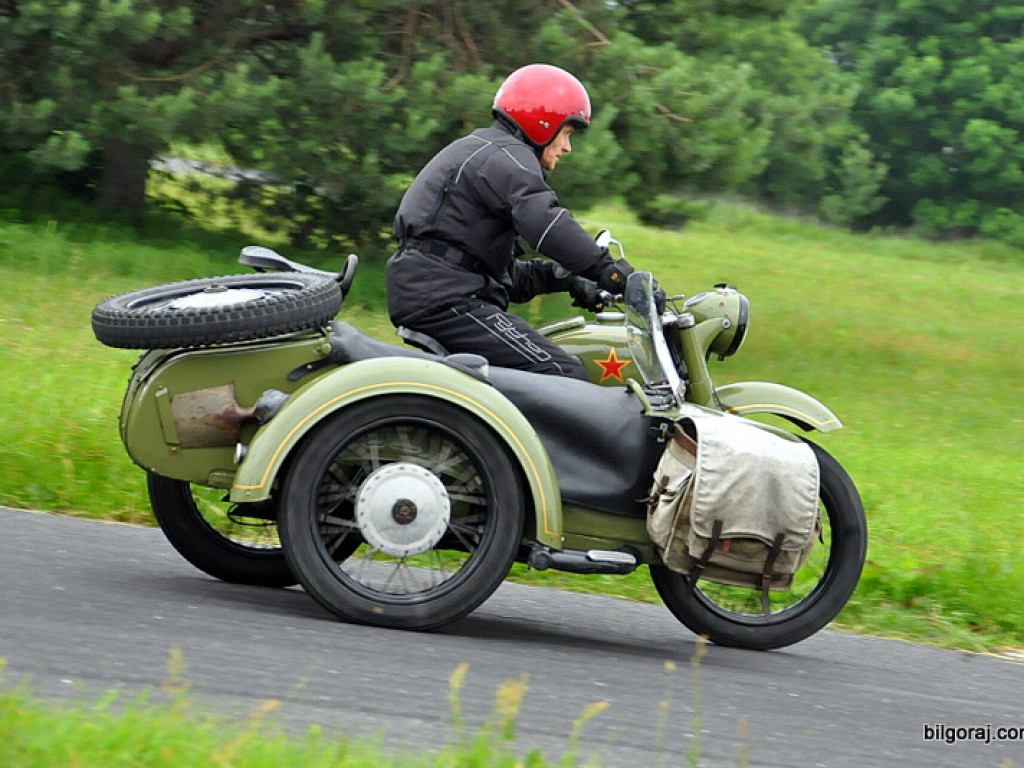 Wyścigi motocykli zabytkowych (FOTO, VIDEO)