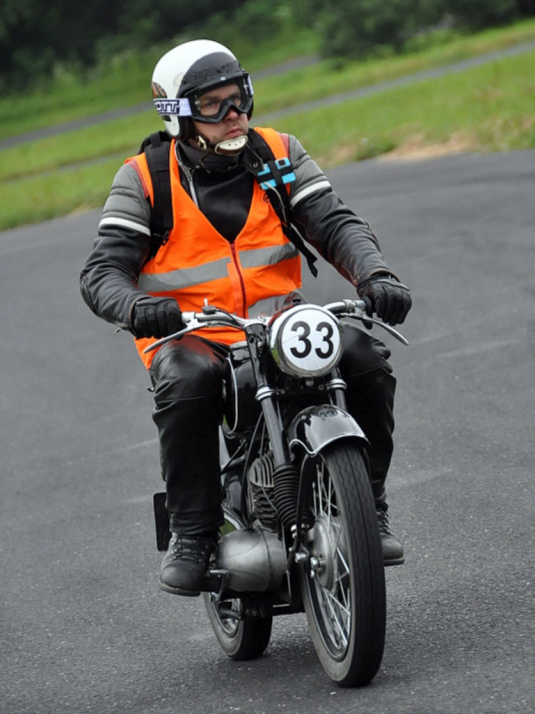 Wyścigi motocykli zabytkowych (FOTO, VIDEO)