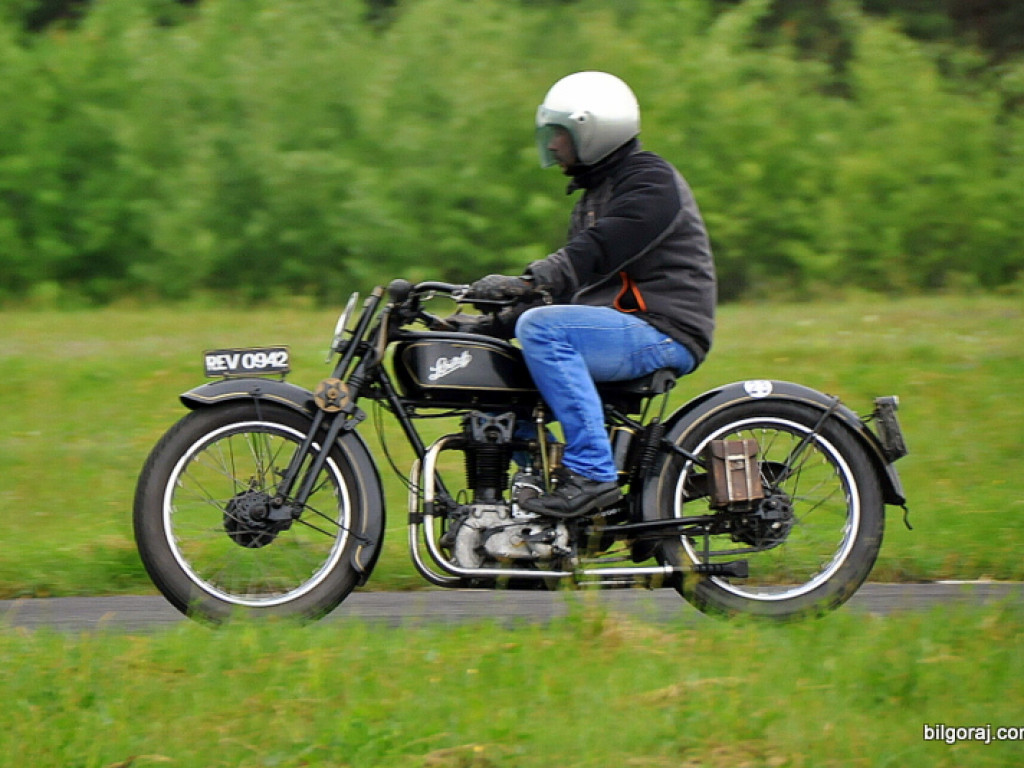 Wyścigi motocykli zabytkowych (FOTO, VIDEO)