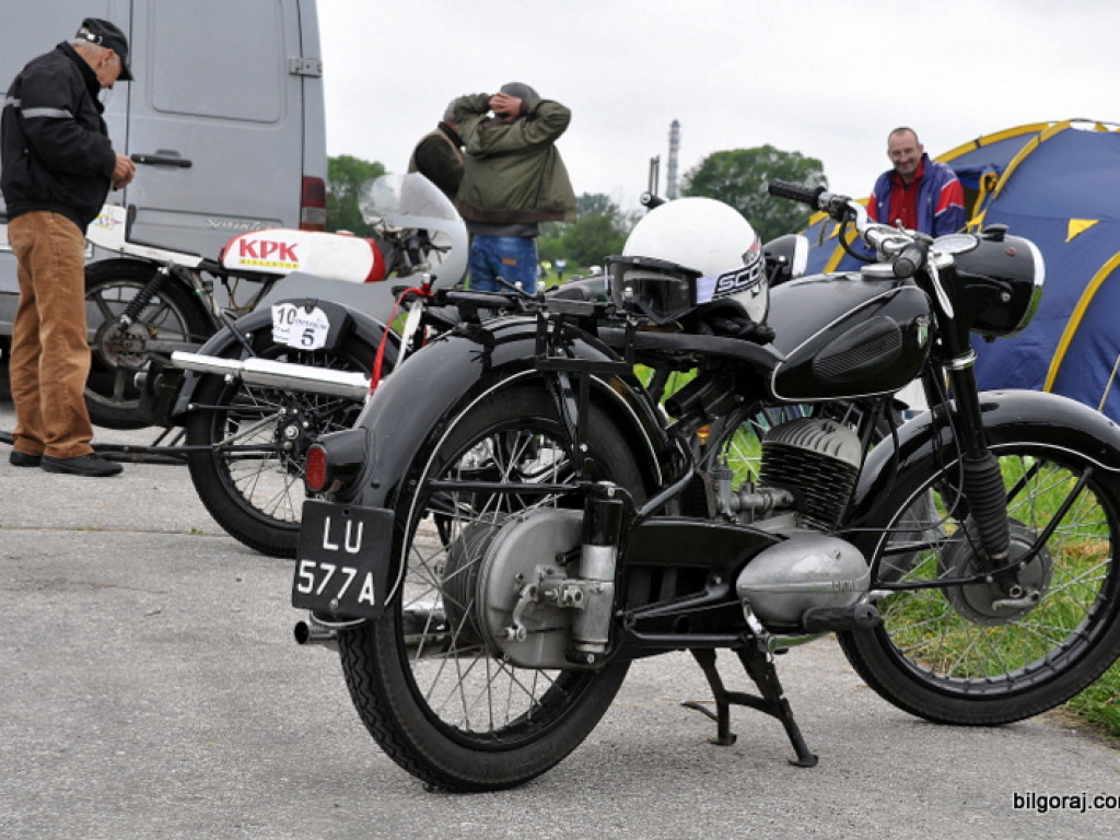 Wyścigi motocykli zabytkowych (FOTO, VIDEO)