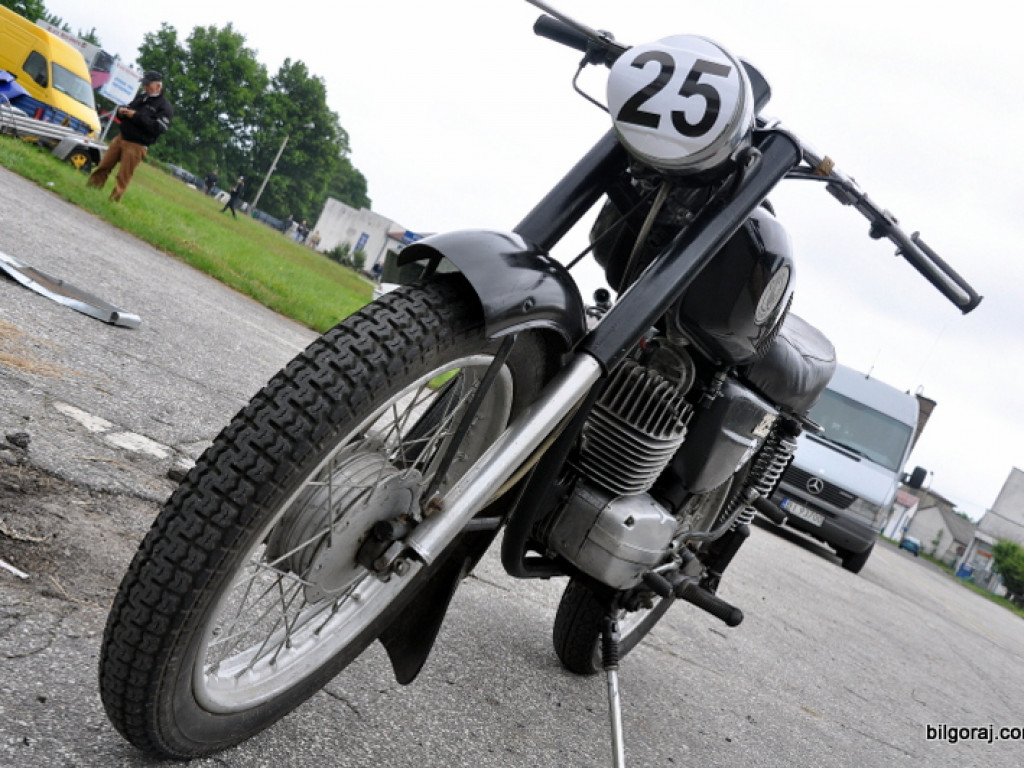 Wyścigi motocykli zabytkowych (FOTO, VIDEO)