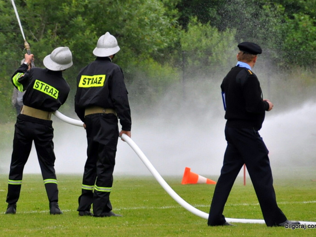 Zawody strażackie we Frampolu - rywalizowali strażacy z trzech Gmin (FOTO, WYNIKI)