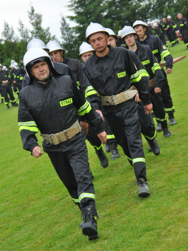 Zawody strażackie we Frampolu - rywalizowali strażacy z trzech Gmin (FOTO, WYNIKI)