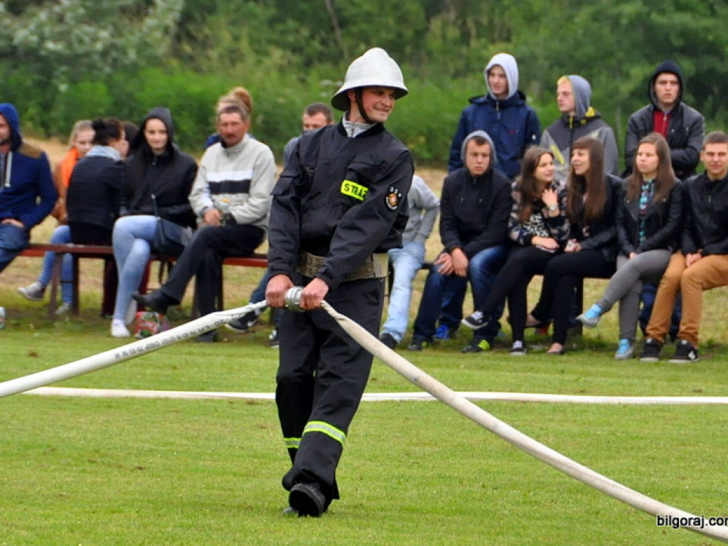 Zawody strażackie we Frampolu - rywalizowali strażacy z trzech Gmin (FOTO, WYNIKI)