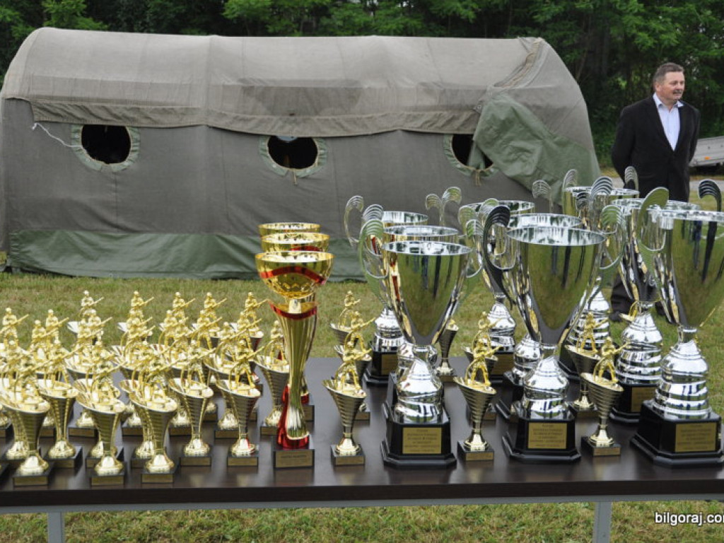 Zawody strażackie we Frampolu - rywalizowali strażacy z trzech Gmin (FOTO, WYNIKI)