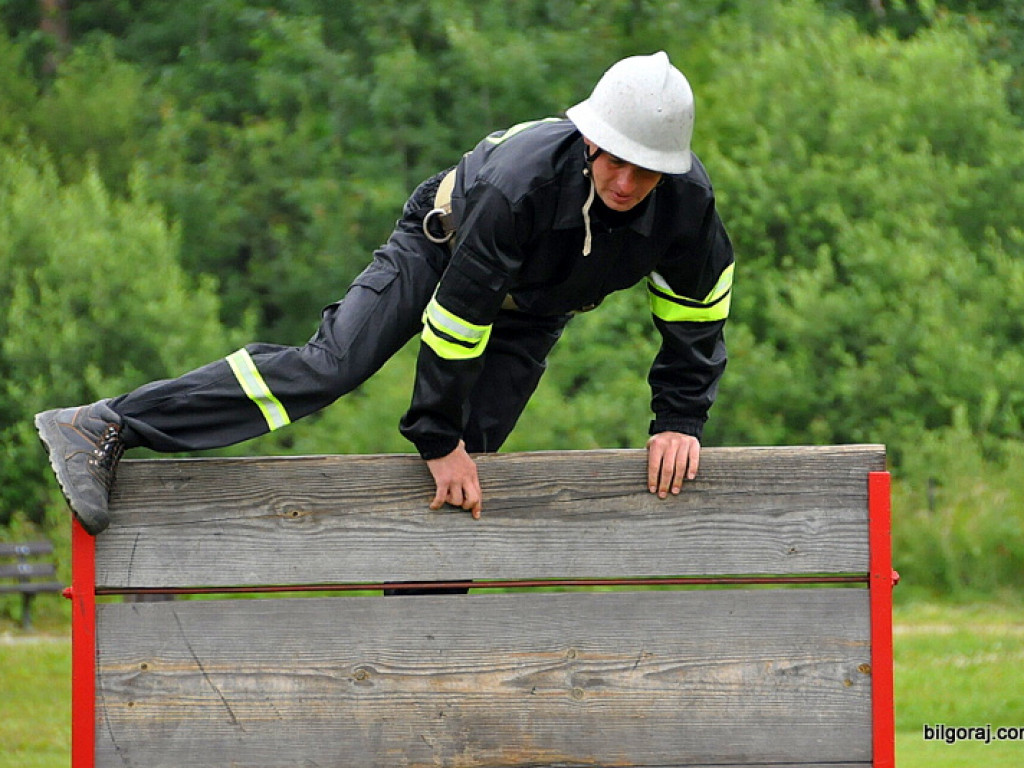 Zawody strażackie we Frampolu - rywalizowali strażacy z trzech Gmin (FOTO, WYNIKI)