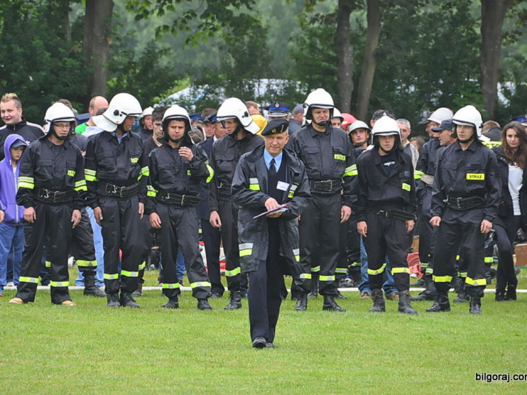 Zawody strażackie we Frampolu - rywalizowali strażacy z trzech Gmin (FOTO, WYNIKI)