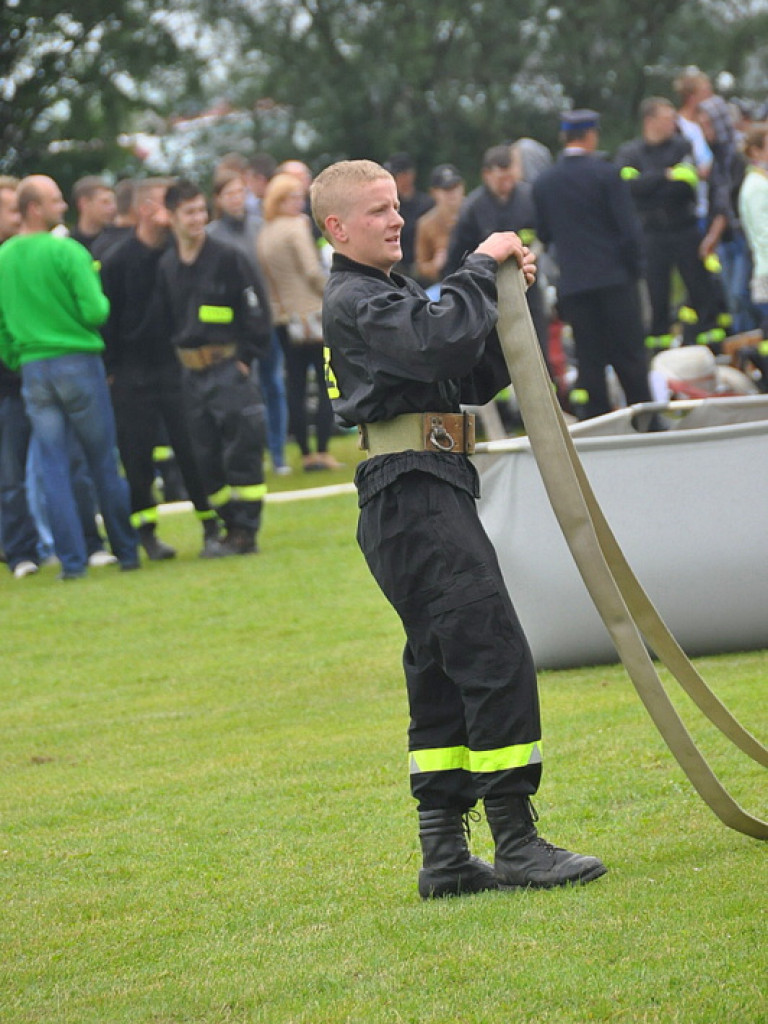 Zawody strażackie we Frampolu - rywalizowali strażacy z trzech Gmin (FOTO, WYNIKI)