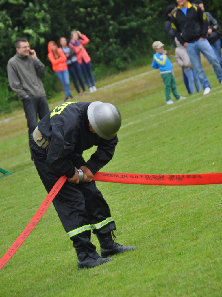 Zawody strażackie we Frampolu - rywalizowali strażacy z trzech Gmin (FOTO, WYNIKI)