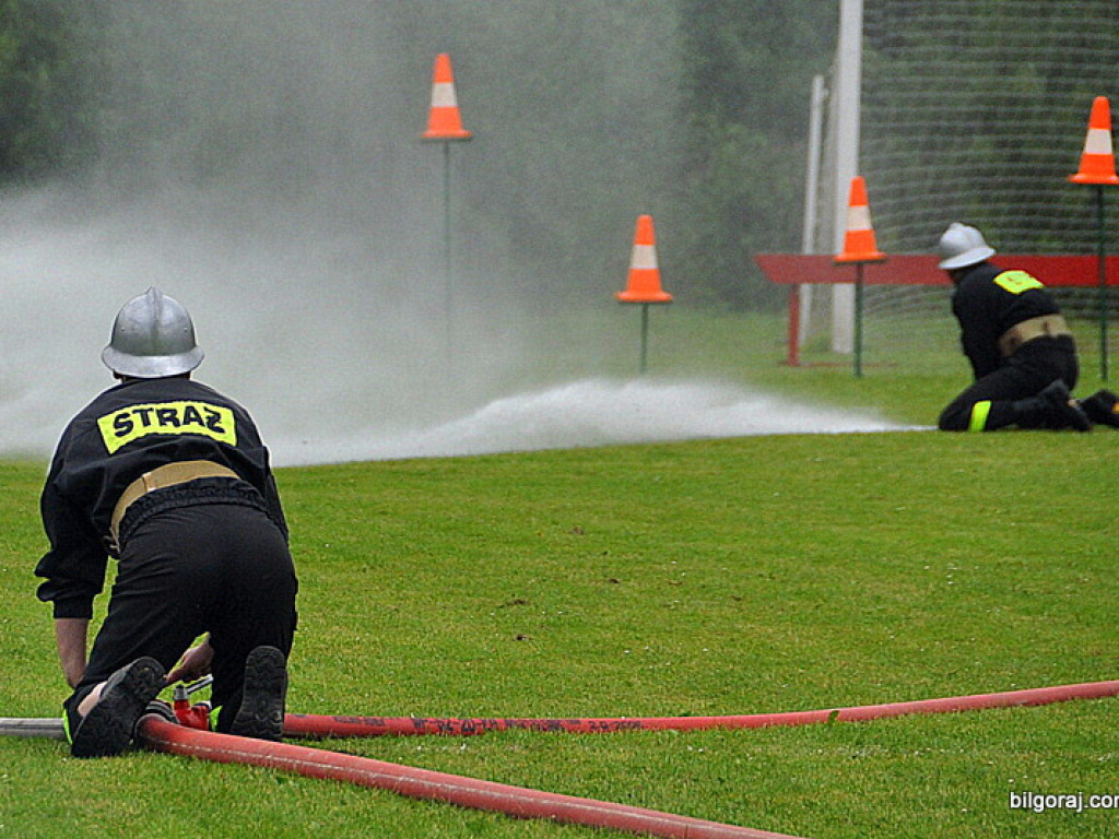 Zawody strażackie we Frampolu - rywalizowali strażacy z trzech Gmin (FOTO, WYNIKI)