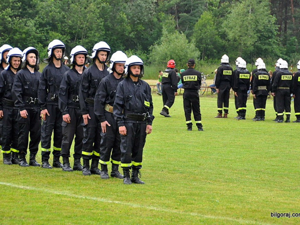 Zawody strażackie we Frampolu - rywalizowali strażacy z trzech Gmin (FOTO, WYNIKI)
