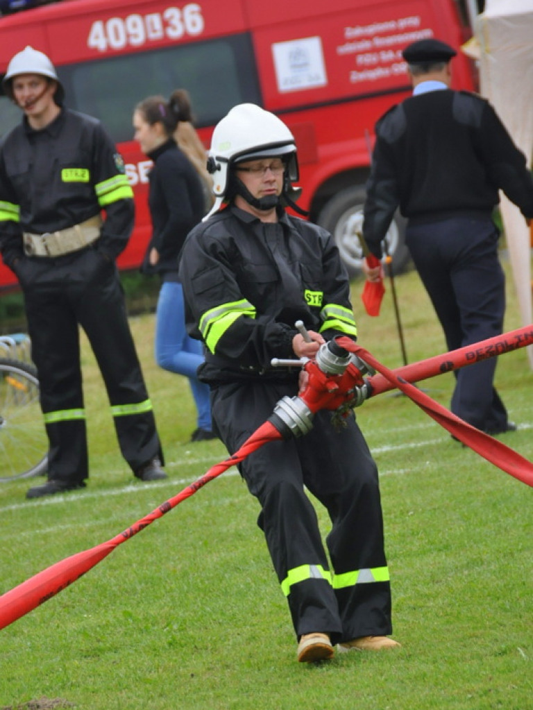 Zawody strażackie we Frampolu - rywalizowali strażacy z trzech Gmin (FOTO, WYNIKI)