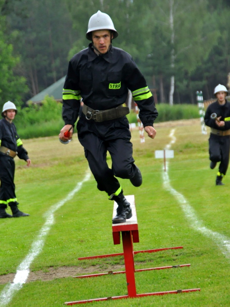 Zawody strażackie we Frampolu - rywalizowali strażacy z trzech Gmin (FOTO, WYNIKI)