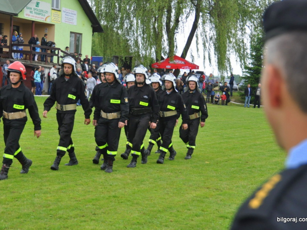 Zawody strażackie we Frampolu - rywalizowali strażacy z trzech Gmin (FOTO, WYNIKI)